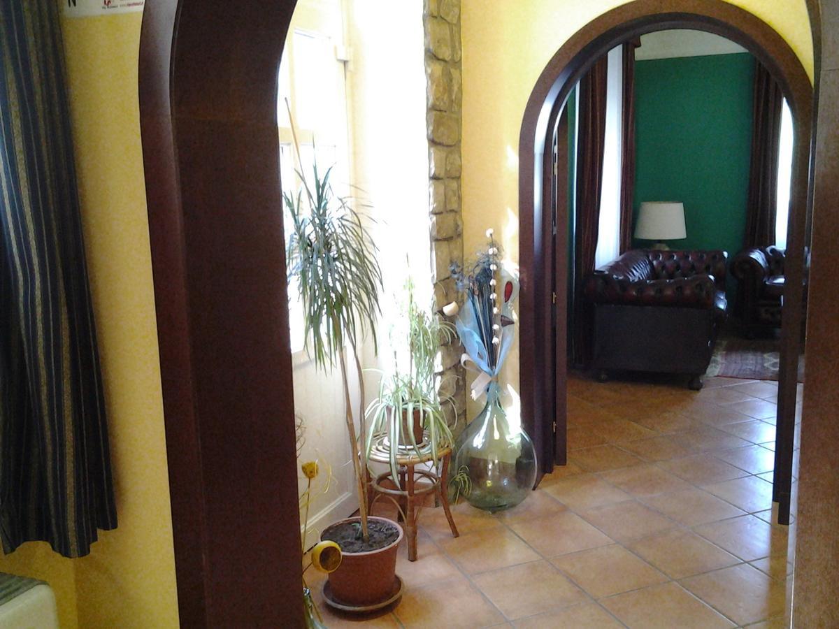 Casale Maginulfo Hotel Roccamandolfi Ngoại thất bức ảnh