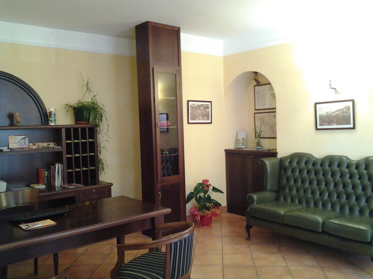 Casale Maginulfo Hotel Roccamandolfi Ngoại thất bức ảnh