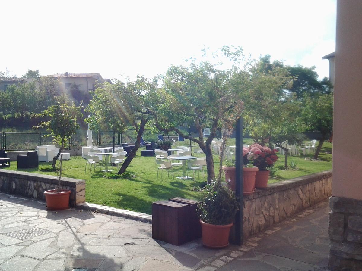 Casale Maginulfo Hotel Roccamandolfi Ngoại thất bức ảnh